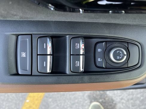 New 2026 Subaru Forester Touring AWD/4WD image 25