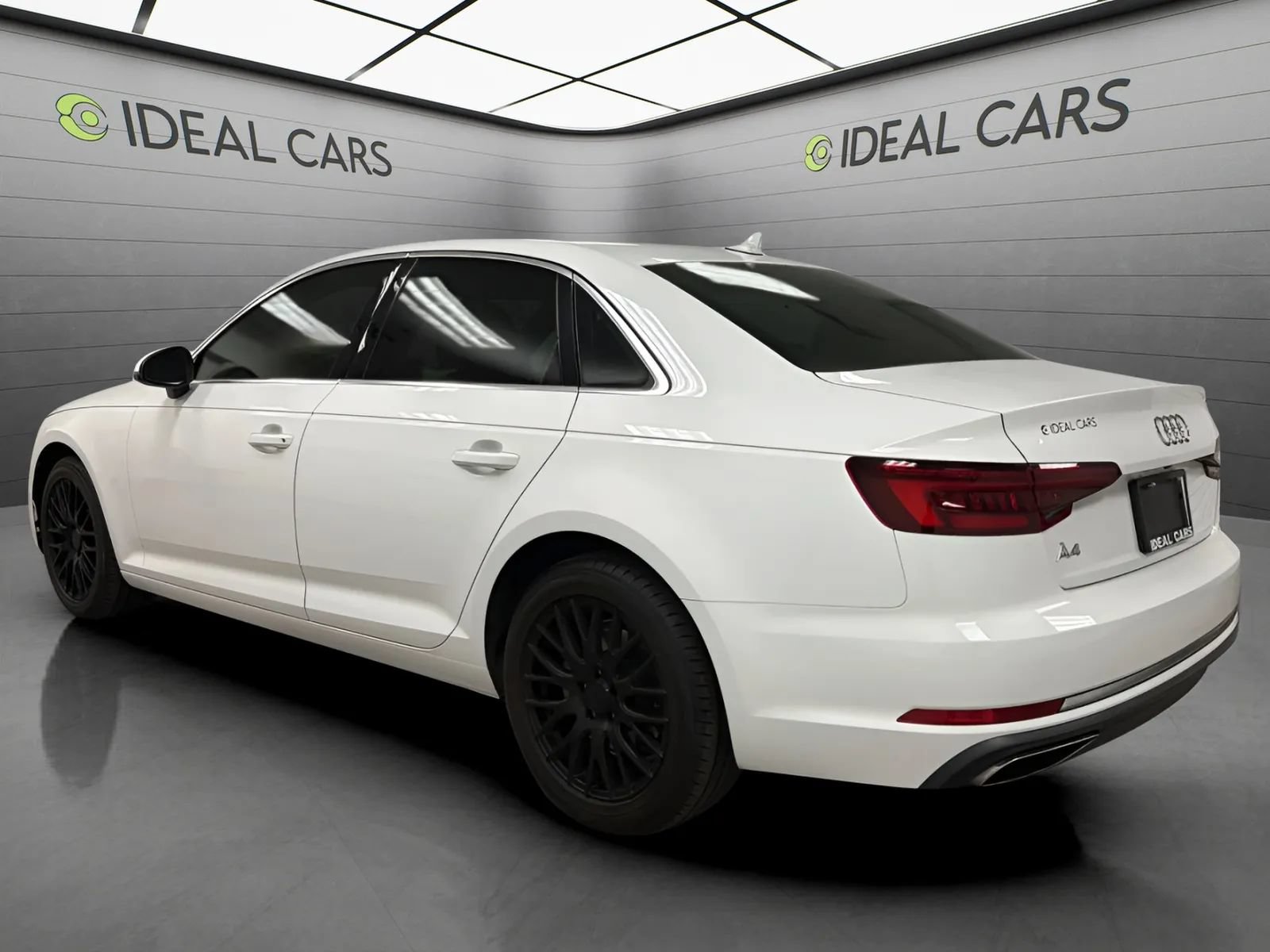 Used 2019 Audi A4 2.0T Premium w/ Convenience Package FWD image 7