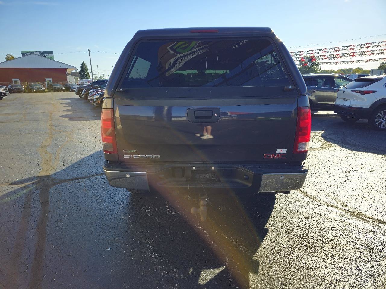 Used 2010 GMC Sierra 1500 SLE w/ Power Pack Plus AWD/4WD image 27