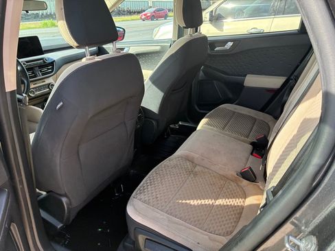 Used 2020 Ford Escape SE AWD/4WD image 17