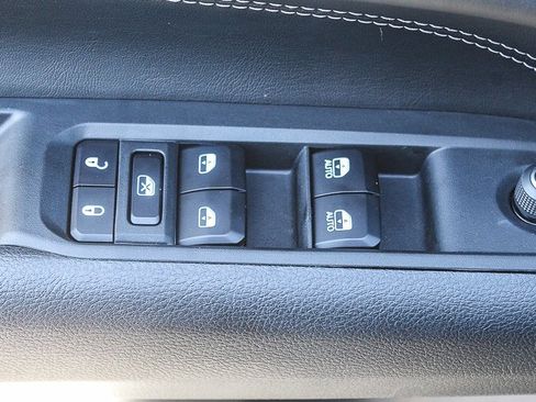 Used 2023 Jeep Compass Altitude w/ Convenience Group image 19