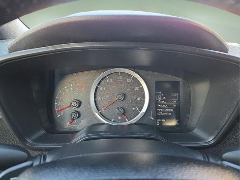 Used 2020 Toyota Corolla SE image 23