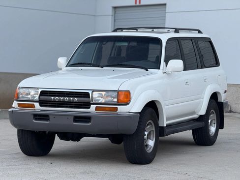 Used 1994 Toyota Land Cruiser image 11