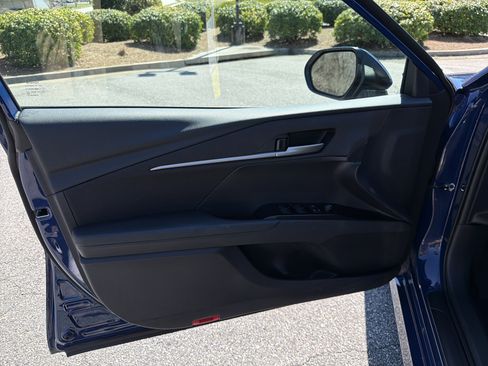 Certified 2025 Toyota Camry LE image 20