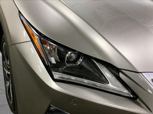 Used 2017 Lexus RX 450h AWD w/ Luxury Package image 28