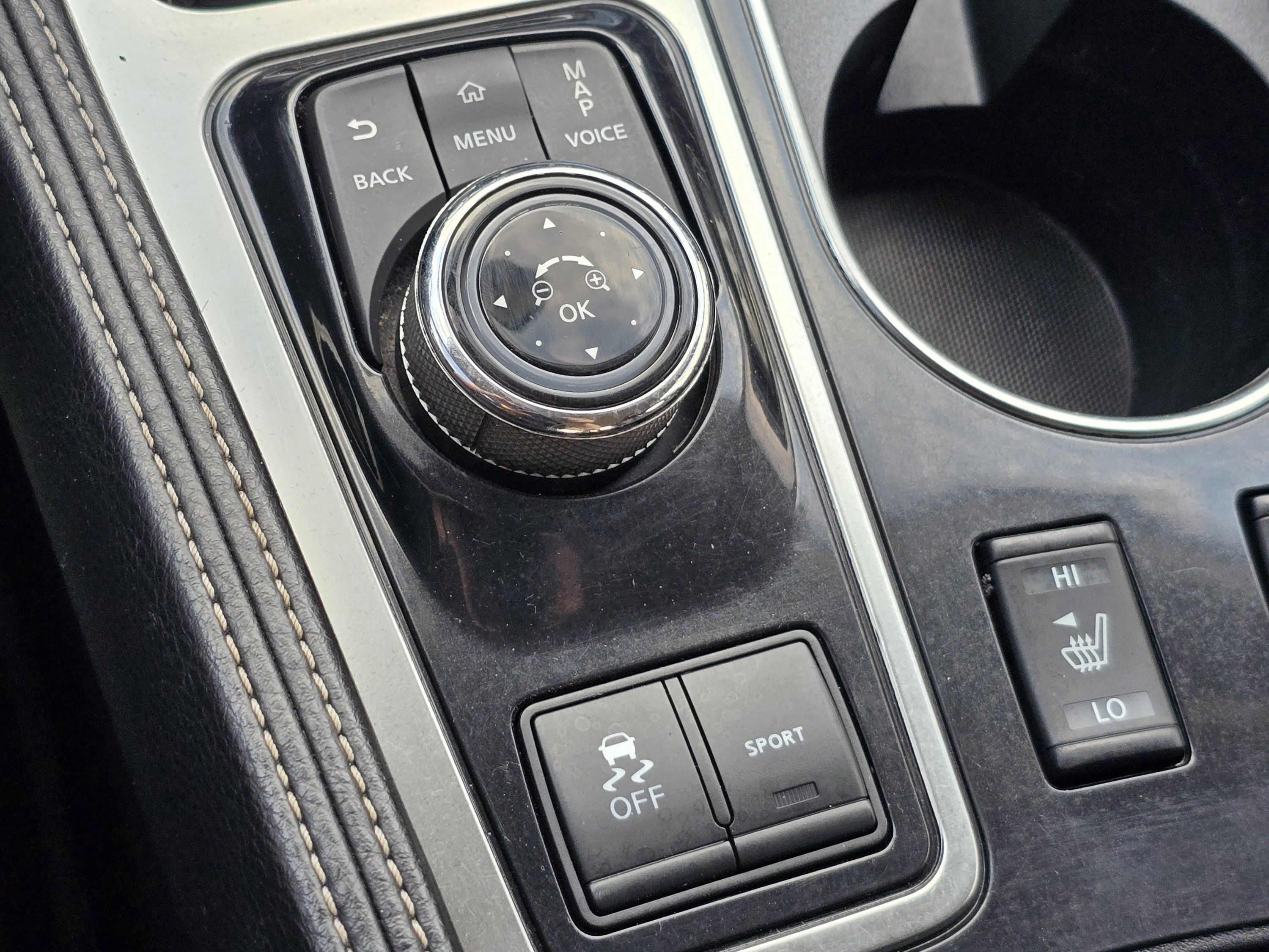 Used 2019 Nissan Maxima 3.5 SV w/ Floor Mat Group FWD image 13