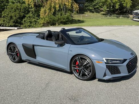 Used 2022 Audi R8 V10 performance AWD/4WD image 4