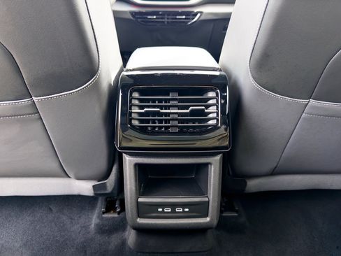 Used 2023 Volkswagen ID.4 Pro S AWD/4WD image 20