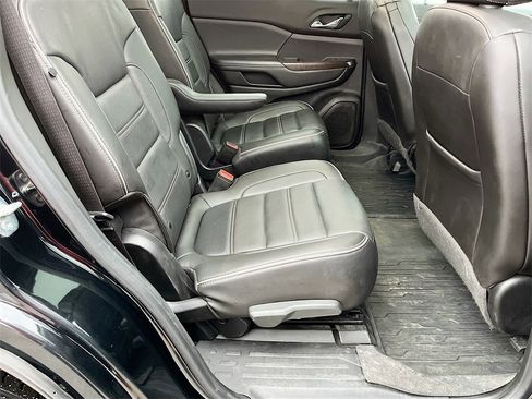 Used 2020 GMC Acadia Denali w/ GMC Pro Grade Package image 30