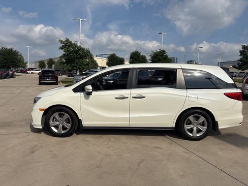 Used 2019 Honda Odyssey EX image 8