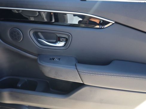 New 2025 Honda Pilot Touring image 33