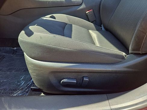 Used 2024 Nissan Altima 2.5 SV FWD image 24