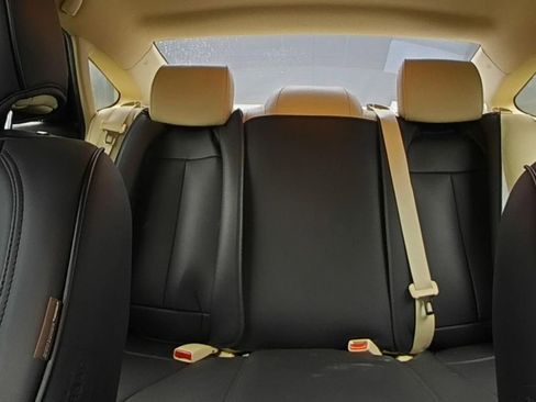 Used 2014 Toyota Avalon XLE FWD image 10