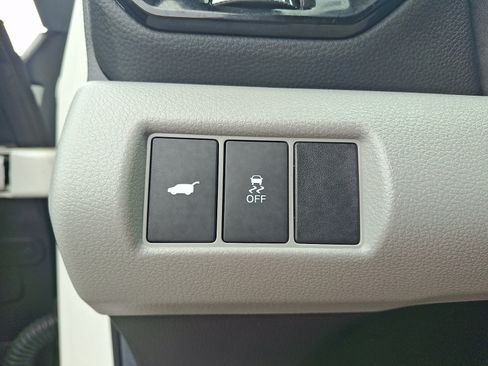 Used 2025 Honda Pilot EX-L image 25