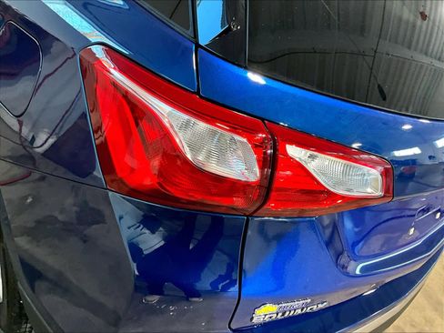 Used 2019 Chevrolet Equinox LT image 32