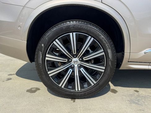 Certified 2024 Volvo XC90 B6 Plus w/ Protection Package AWD/4WD image 23