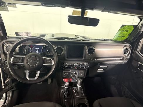 Used 2021 Jeep Wrangler Unlimited Rubicon 4xe w/ Cold Weather Group image 18