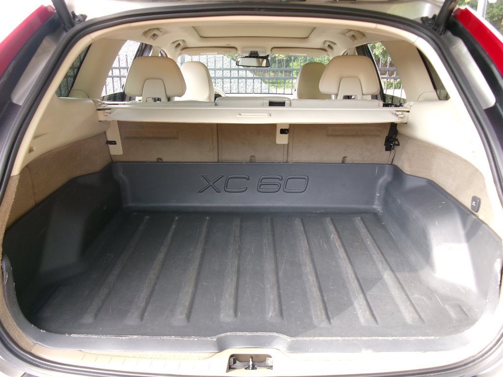 Used 2013 Volvo XC60 3.2 FWD image 29