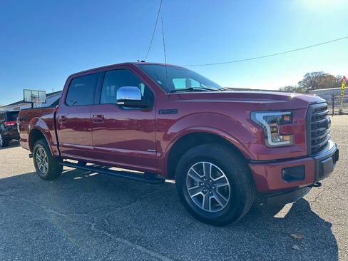 Used 2016 Ford F150 XLT w/ Equipment Group 302A Luxury image 16