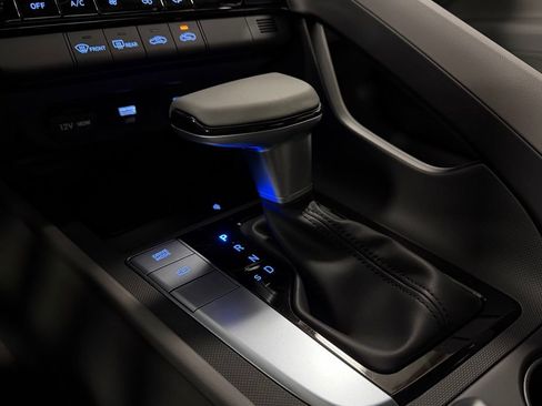 Certified 2026 Hyundai Elantra Sport image 21