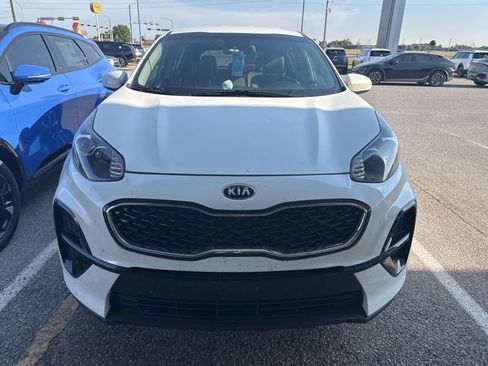 Used 2022 Kia Sportage LX FWD image 1