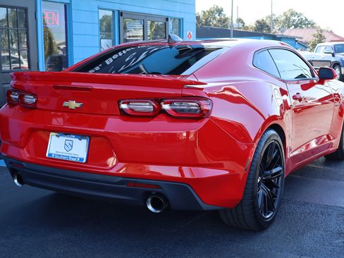 Used 2020 Chevrolet Camaro LS image 4