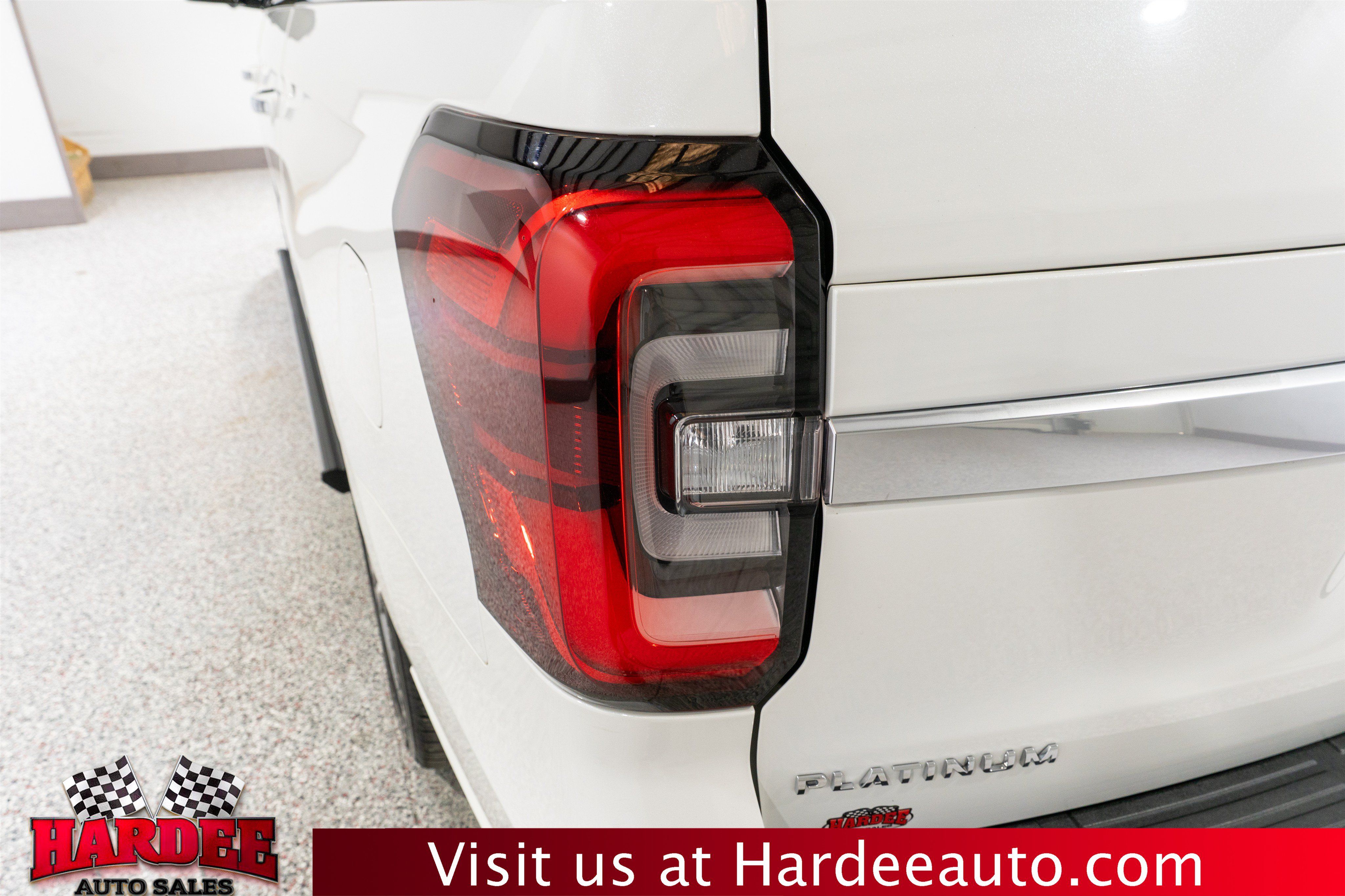 Used 2022 Ford Expedition Max Platinum AWD/4WD image 9