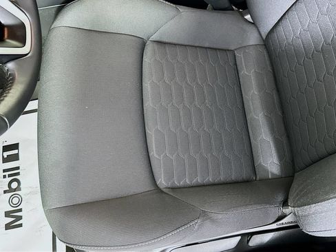 Used 2022 Toyota Corolla SE FWD image 19