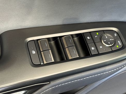 Certified 2026 Lexus RZ 450e AWD w/ Technology Package image 13