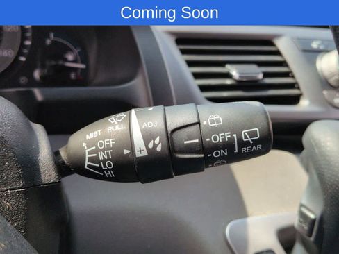 Used 2012 Honda Odyssey Touring Elite image 27