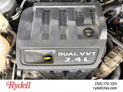 Used 2013 Chrysler 200 Touring w/ S Exterior Appearance Pkg FWD image 19