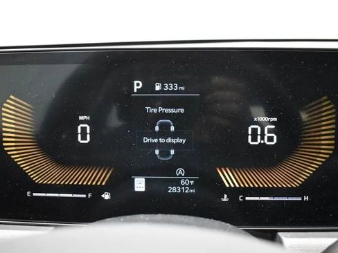 Used 2025 Kia K5 LXS FWD image 26