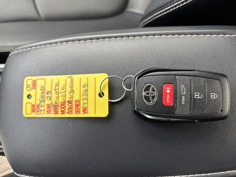 Certified 2025 Toyota Corolla XLE FWD image 30