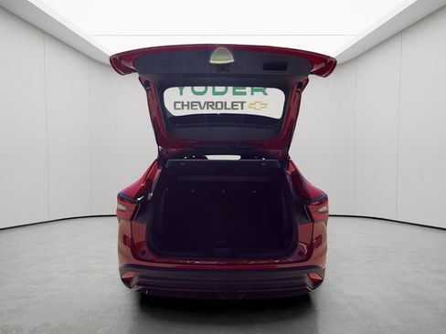 New 2026 Chevrolet Trax RS w/ Sunroof Package FWD image 29