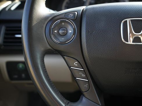 Used 2013 Honda Accord EX-L image 22