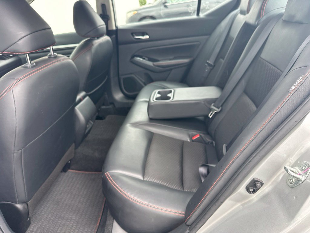 Used 2024 Nissan Altima 2.5 SR FWD image 18