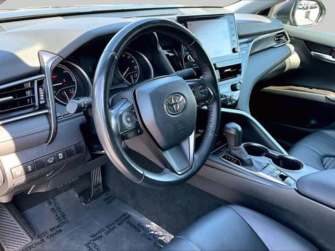 Used 2023 Toyota Camry SE w/ Audio Upgrade Package FWD image 17