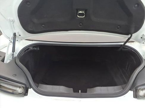 Used 2021 Chevrolet Camaro SS image 20