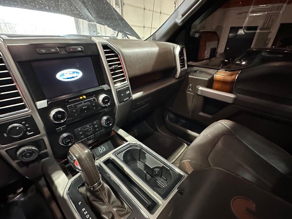 Used 2016 Ford F150 King Ranch w/ Equipment Group 601A Luxury AWD/4WD image 15