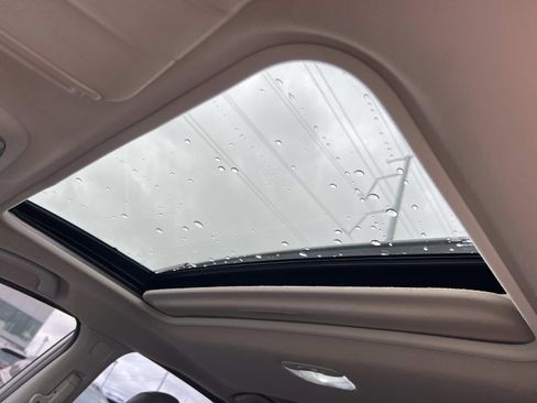 Used 2021 Subaru Crosstrek 2.5i Sport w/ Moonroof Package image 32