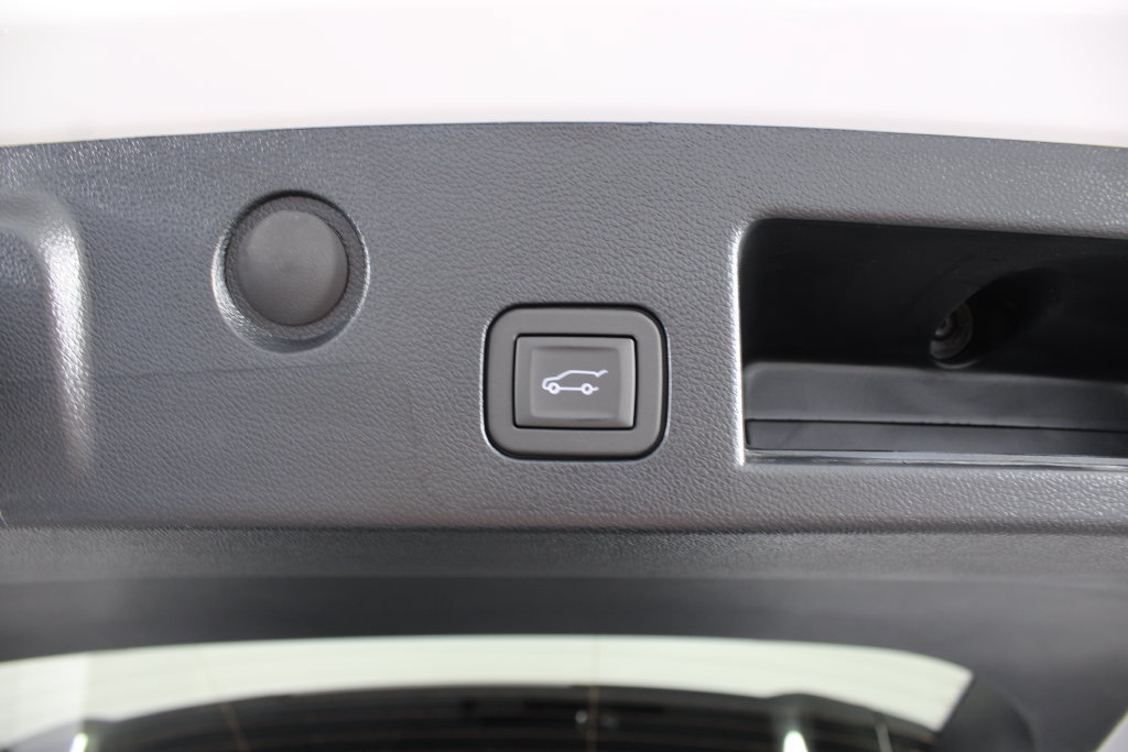 New 2027 GMC Terrain AT4 AWD/4WD image 18