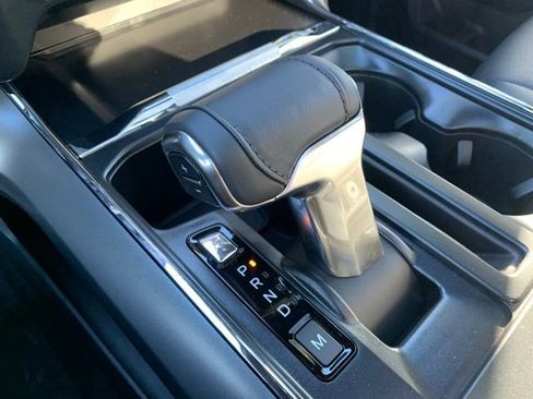 New 2025 Ford F150 Lariat w/ Equipment Group 502A High image 28