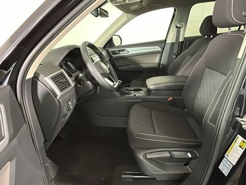 Used 2021 Volkswagen Atlas S FWD image 12