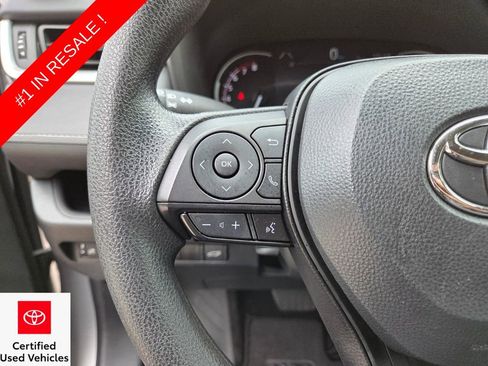 Used 2024 Toyota RAV4 XLE w/ Convenience Package image 30