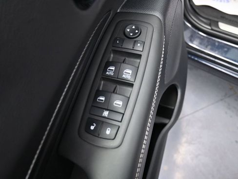 Used 2024 Dodge Durango SRT AWD/4WD image 32