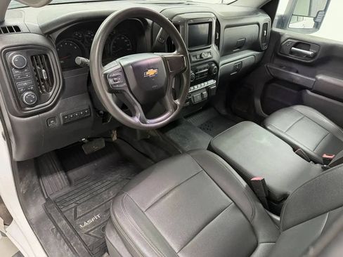 Used 2021 Chevrolet Silverado 2500 W/T w/ WT Convenience Package AWD/4WD image 11