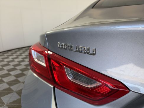 Used 2024 Chevrolet Malibu LT FWD image 15