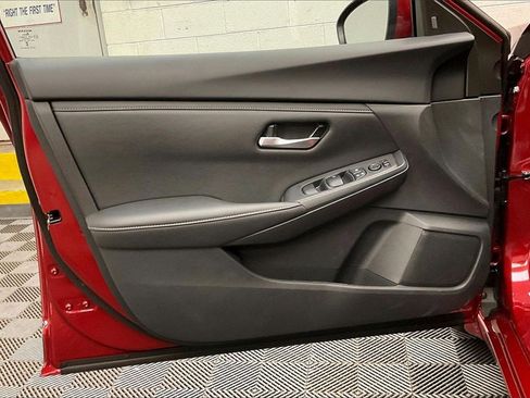 Certified 2025 Nissan Sentra SV image 23