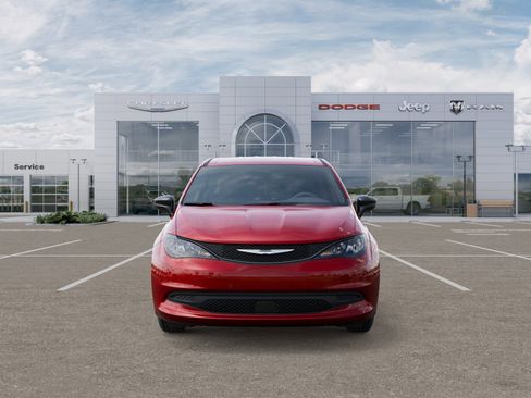 New 2026 Chrysler Voyager LX image 6