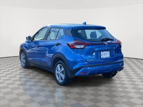 Used 2021 Nissan Kicks S image 5